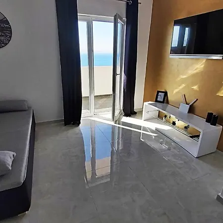 Apartment Zorica *